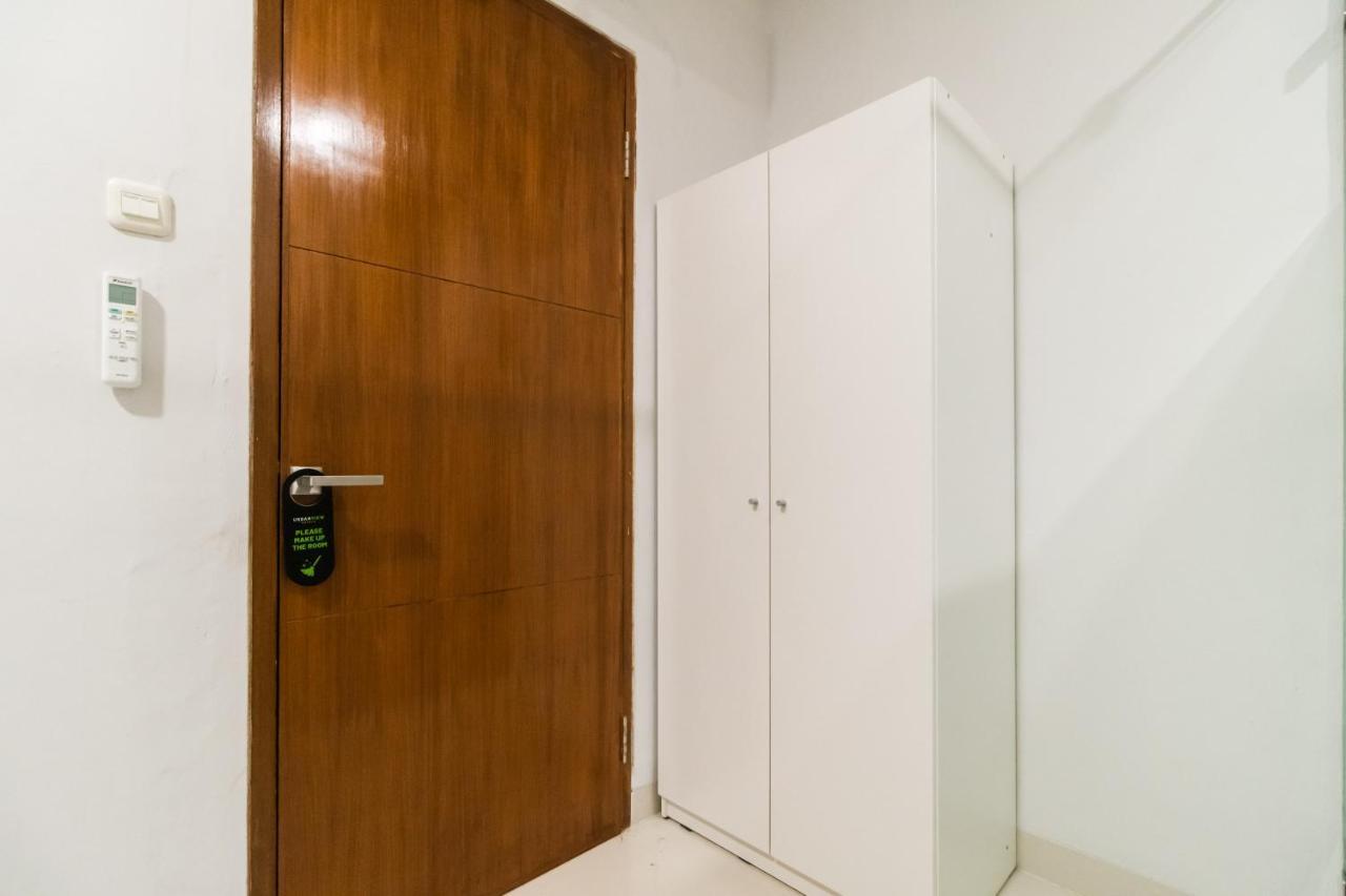 Urbanview Hotel Casa Kota Mangga Besar Джакарта Екстер'єр фото